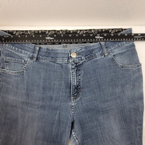 Riders by Lee Jeans Women's 18W Long Blue 5 Pocket Mid Rise Boot Cut Stretch - Picture 8 of 15